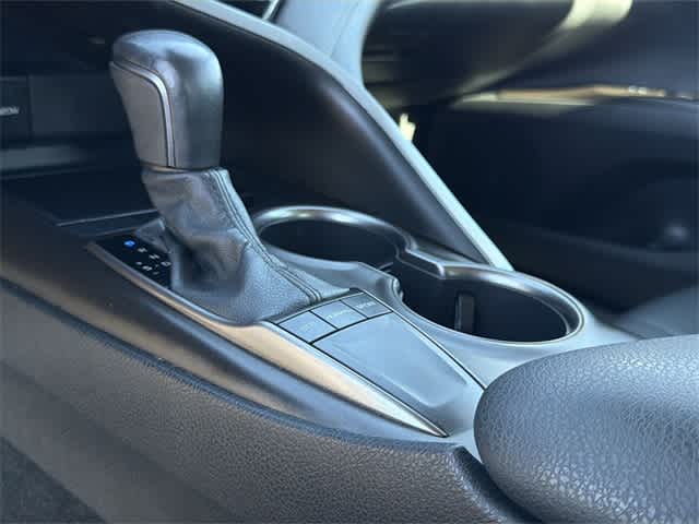 Thumbnail: 2023 Toyota Camry - 24
