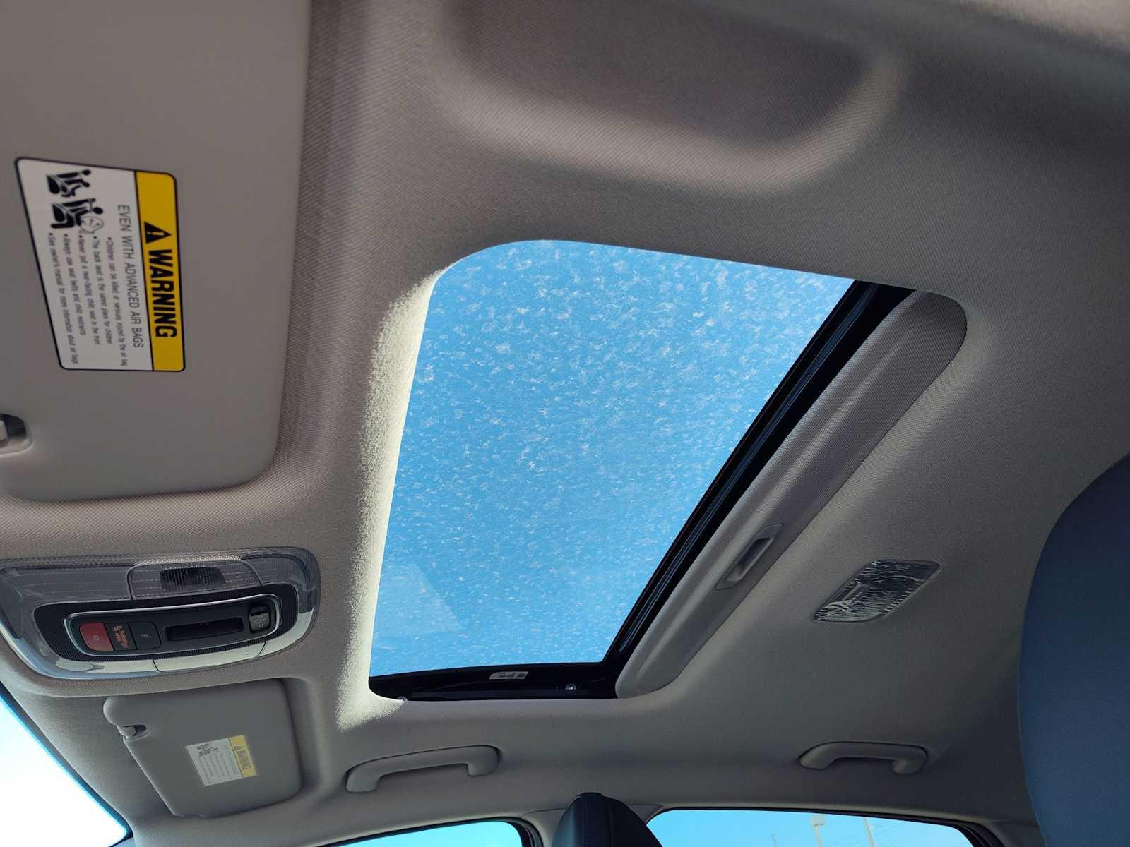 Thumbnail: 2025 Hyundai Elantra - 16