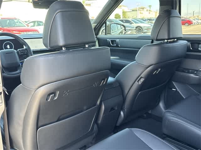 Thumbnail: 2025 Hyundai Santa Fe - 21