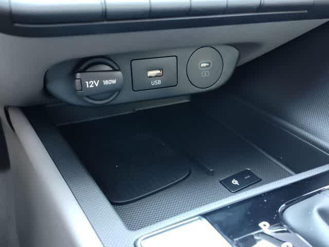 Thumbnail: 2026 Hyundai Elantra - 24