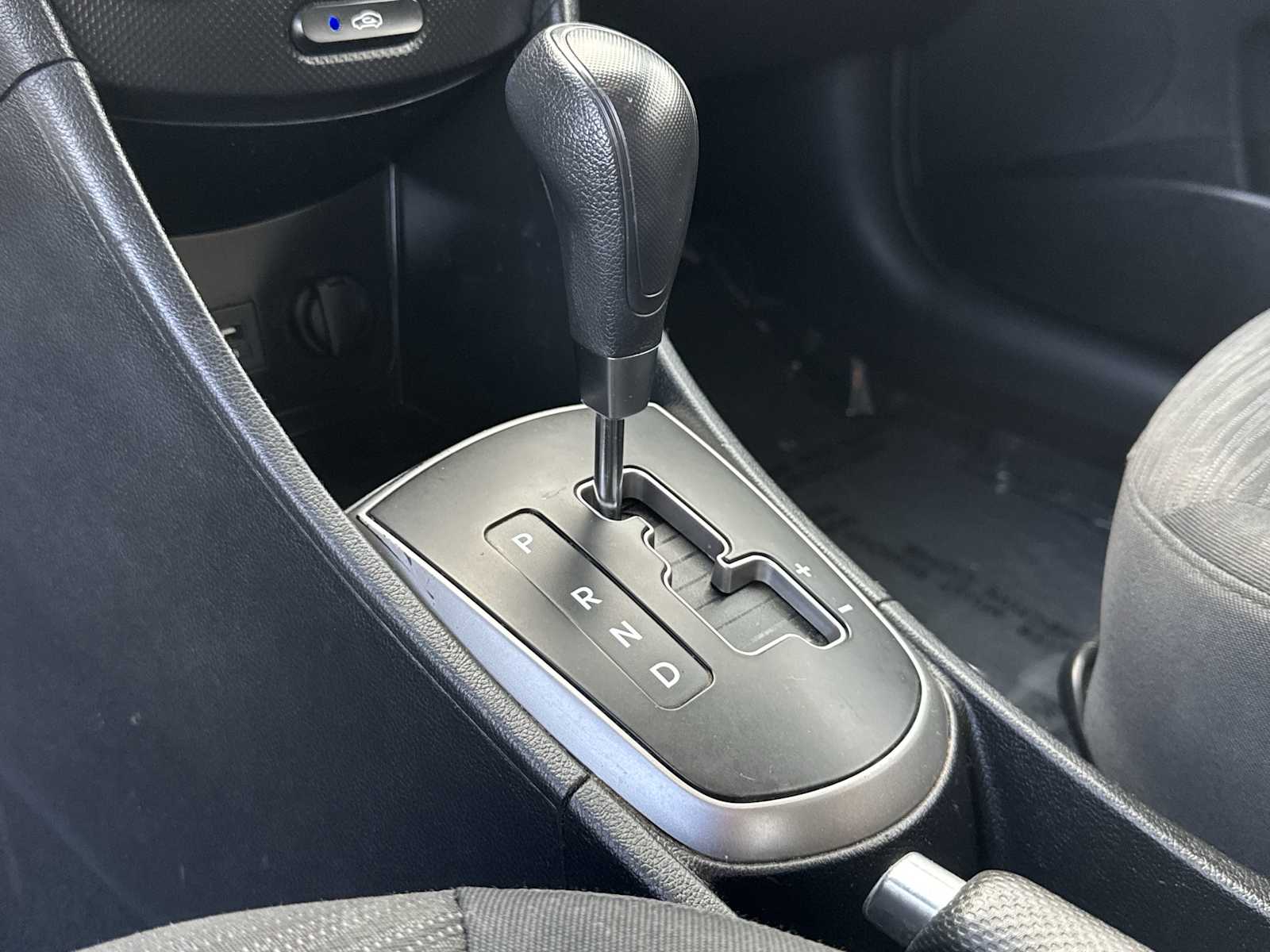 2016 Hyundai Accent SE 21