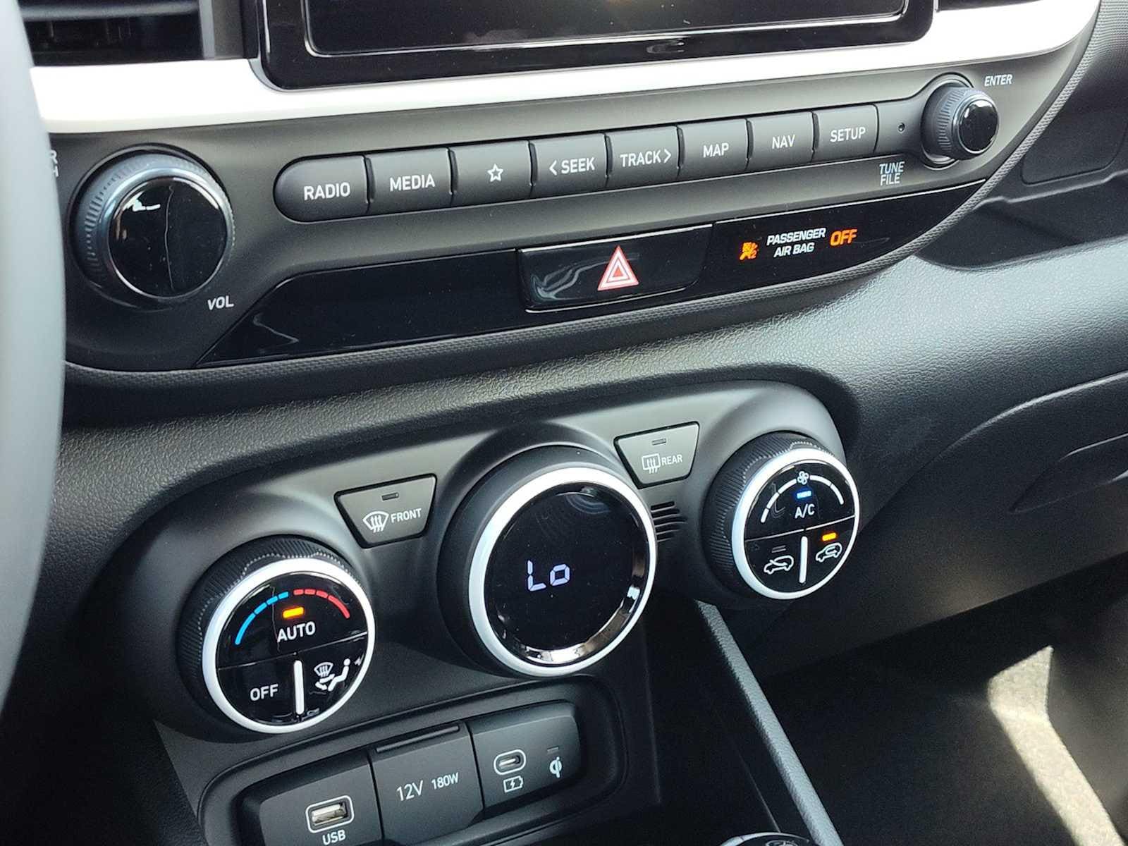 Thumbnail: 2025 Hyundai Venue - 20