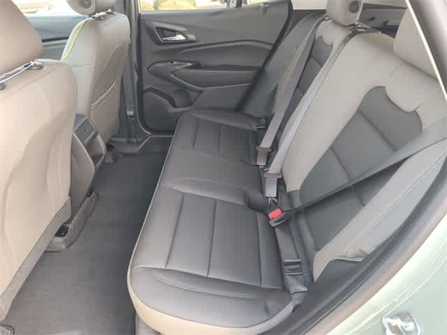 Thumbnail: 2025 Chevrolet Trax - 5