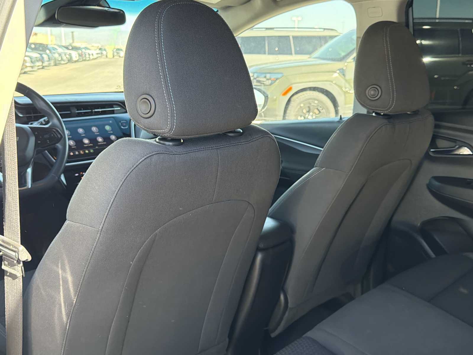 Thumbnail: 2022 Chevrolet Bolt EV - 15