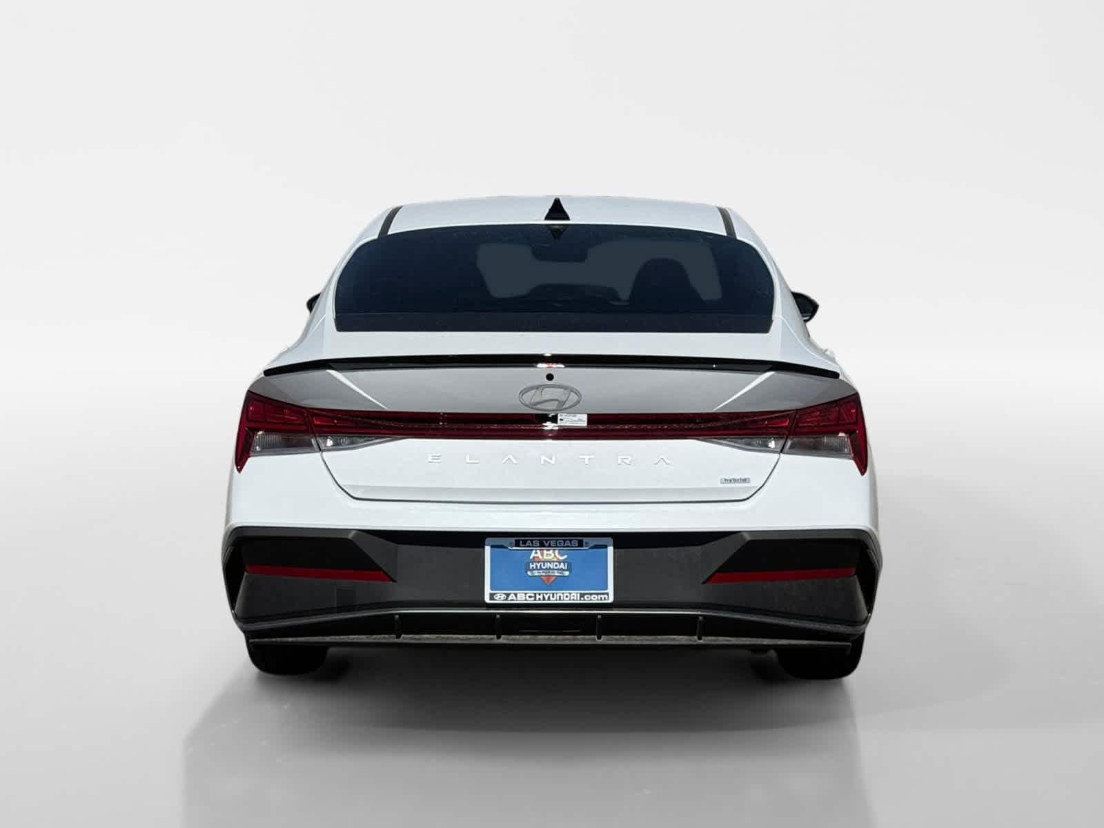 Thumbnail: 2025 Hyundai Elantra - 4