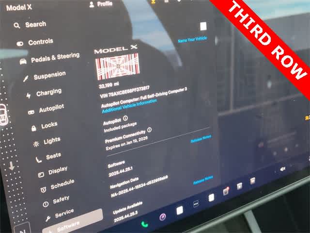 Thumbnail: 2023 Tesla Model X - 3