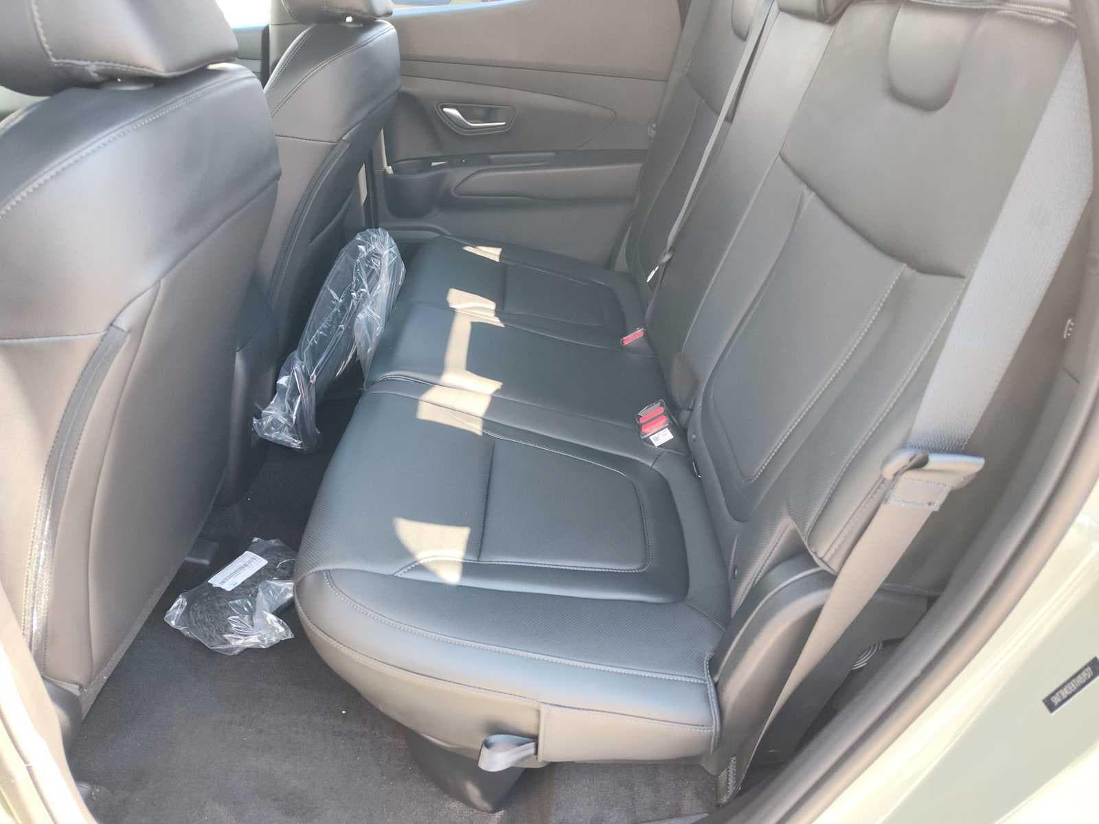 Thumbnail: 2026 Hyundai Santa Cruz - 16