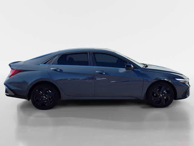 Thumbnail: 2026 Hyundai Elantra - 7
