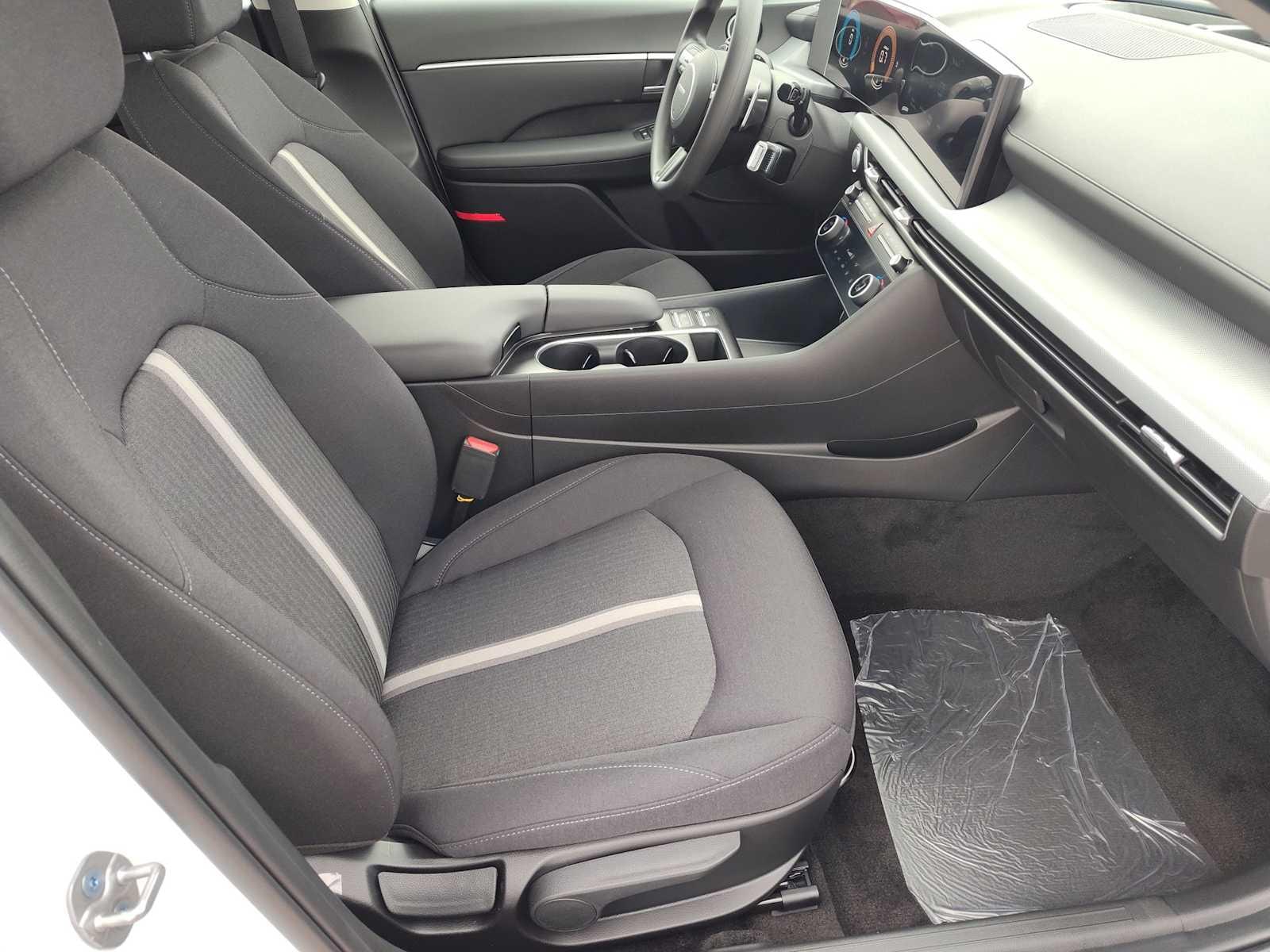 Thumbnail: 2025 Hyundai Sonata - 18