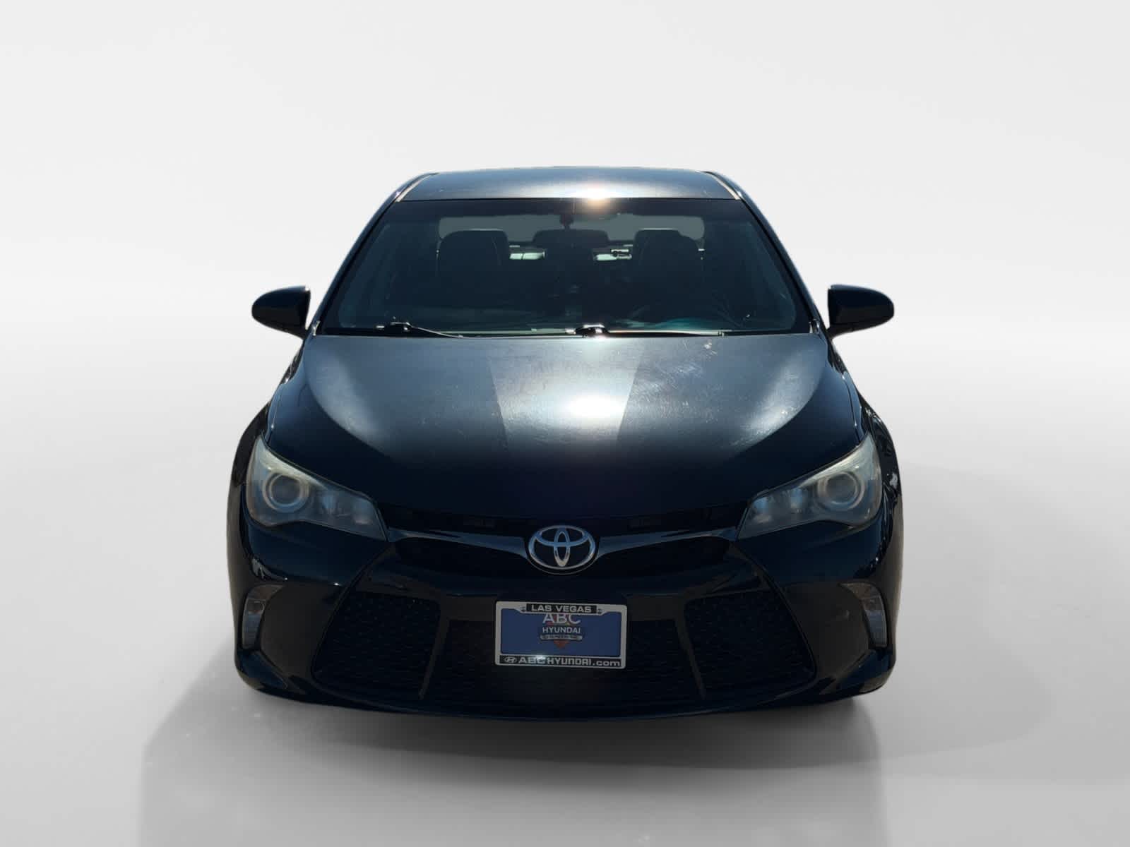 Thumbnail: 2016 Toyota Camry - 8