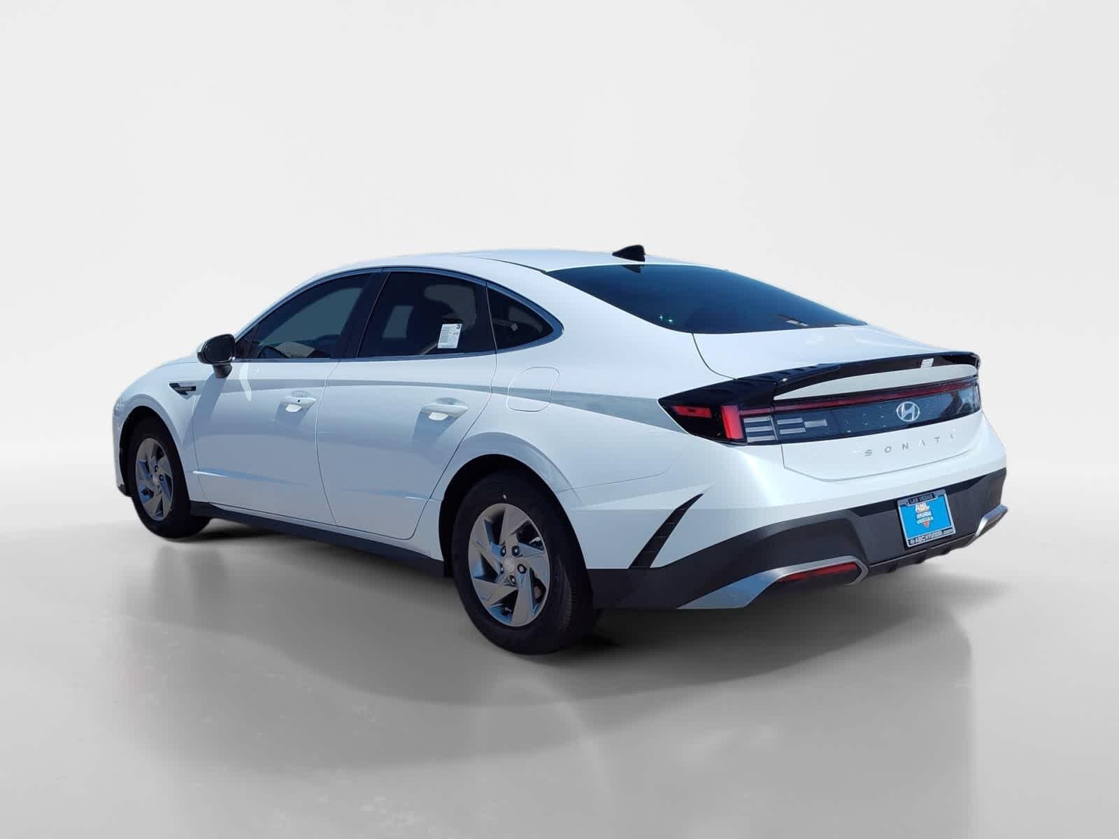 Thumbnail: 2025 Hyundai Sonata - 3