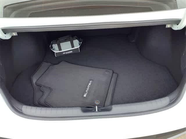 Thumbnail: 2026 Hyundai Elantra - 26