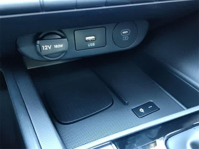 Thumbnail: 2026 Hyundai Elantra - 24