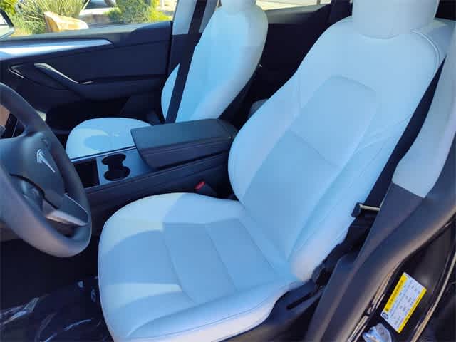 Thumbnail: 2023 Tesla Model Y - 9