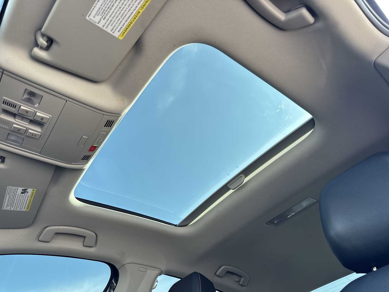 Thumbnail: 2023 Volkswagen Jetta - 11