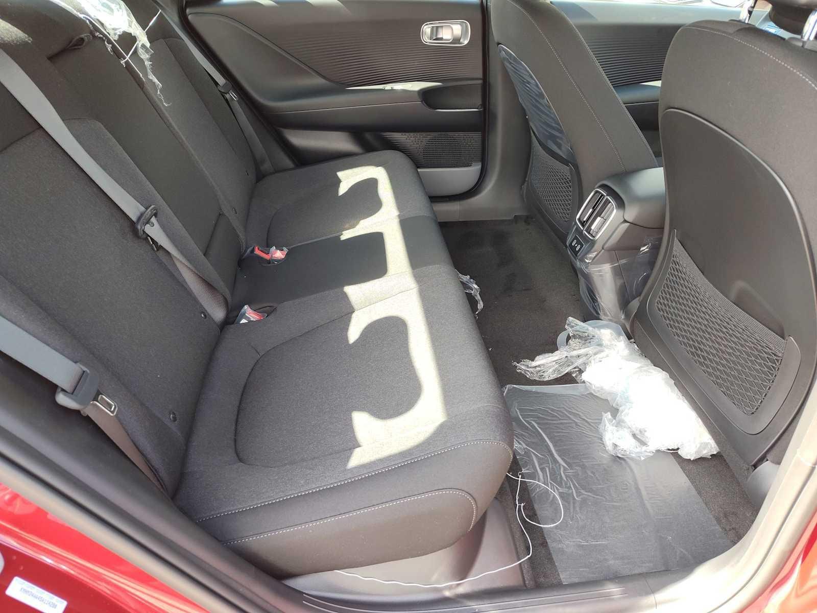 Thumbnail: 2025 Hyundai Ioniq 6 - 17