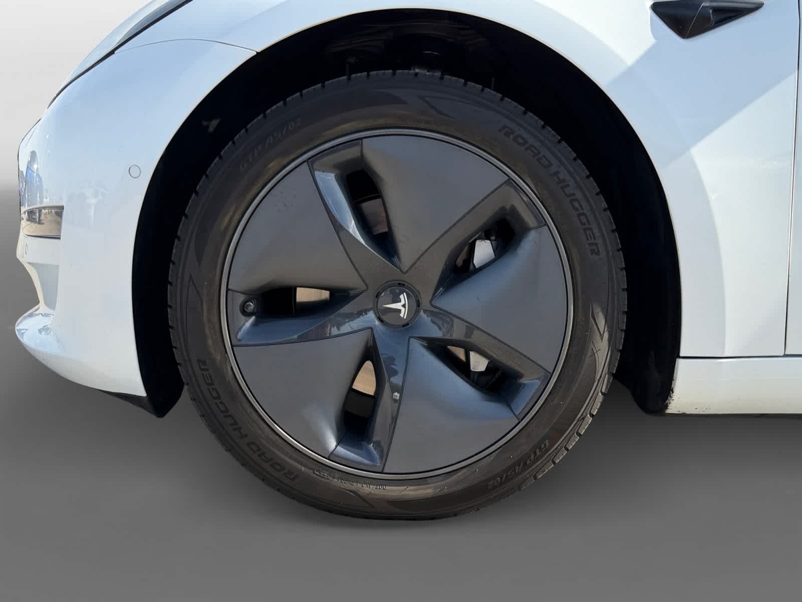 Thumbnail: 2019 Tesla Model 3 - 16