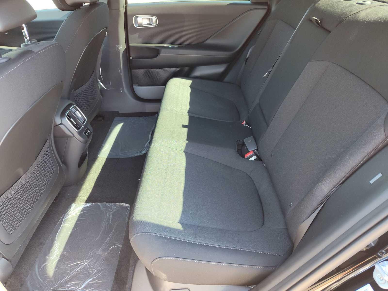 Thumbnail: 2025 Hyundai Ioniq 6 - 16