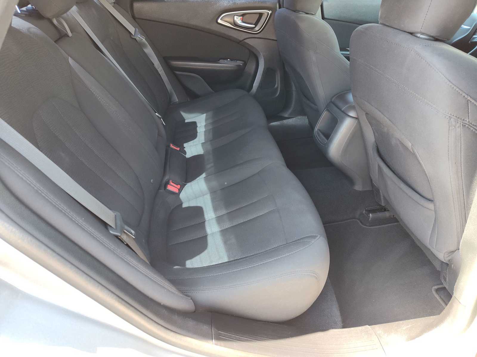 Thumbnail: 2015 Chrysler 200 - 16
