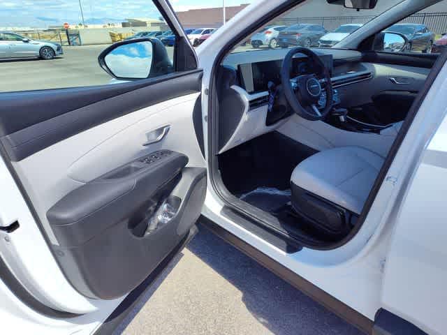 Thumbnail: 2026 Hyundai Tucson - 10