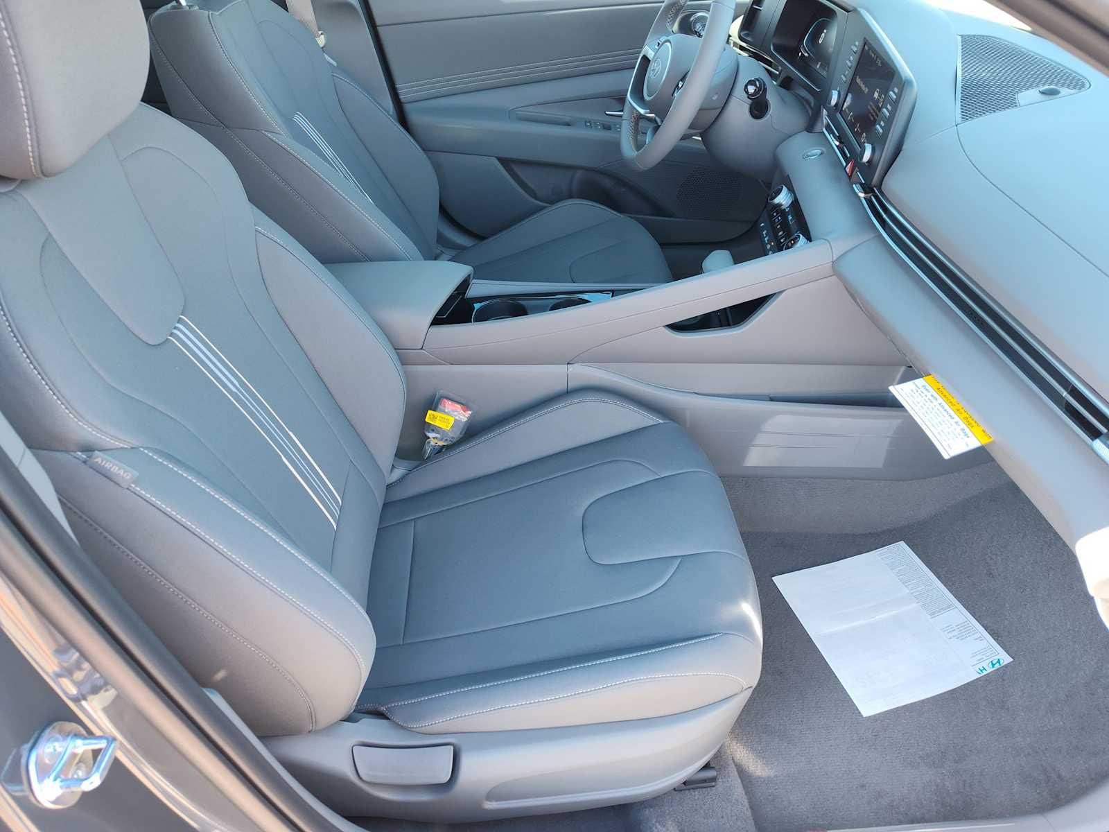 Thumbnail: 2026 Hyundai Elantra - 19