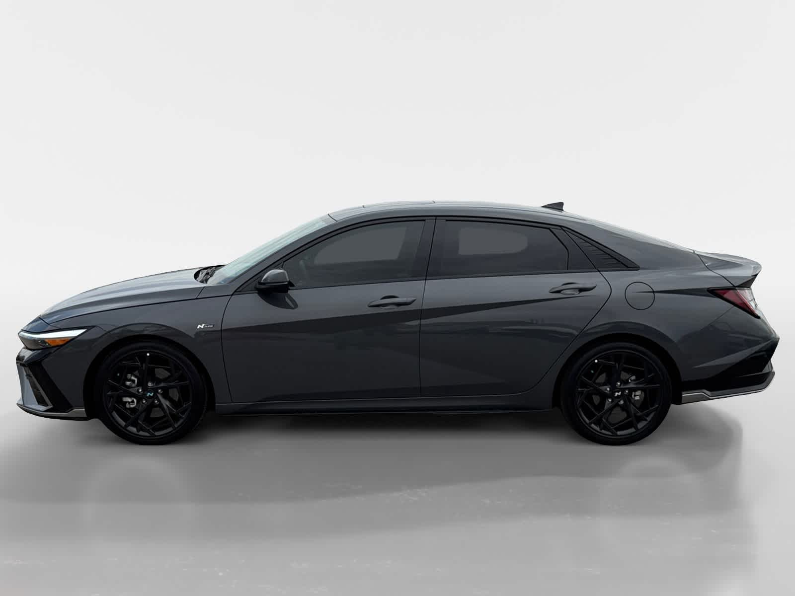 2025 Hyundai Elantra N Line photo 2