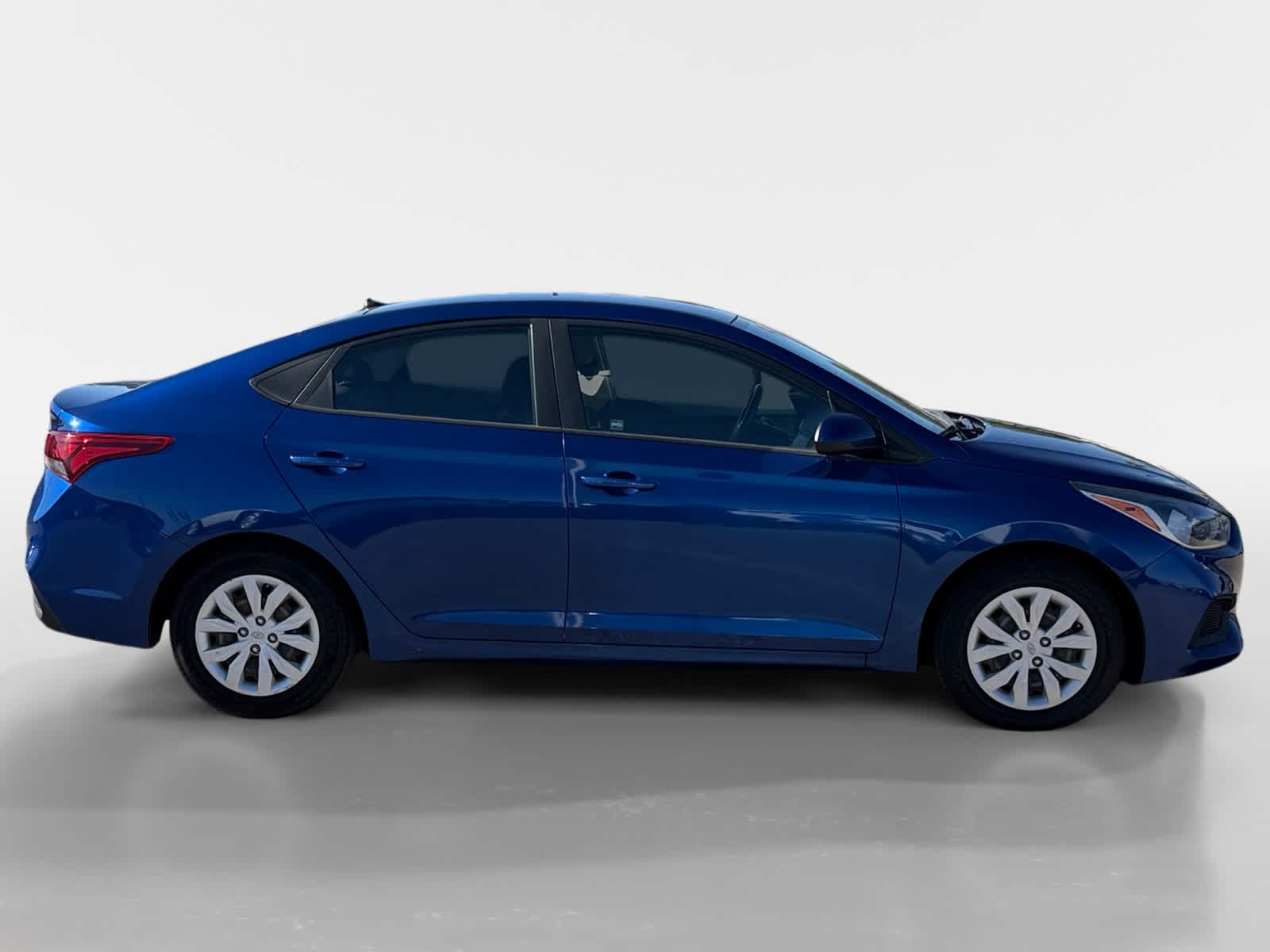 Thumbnail: 2021 Hyundai Accent - 6