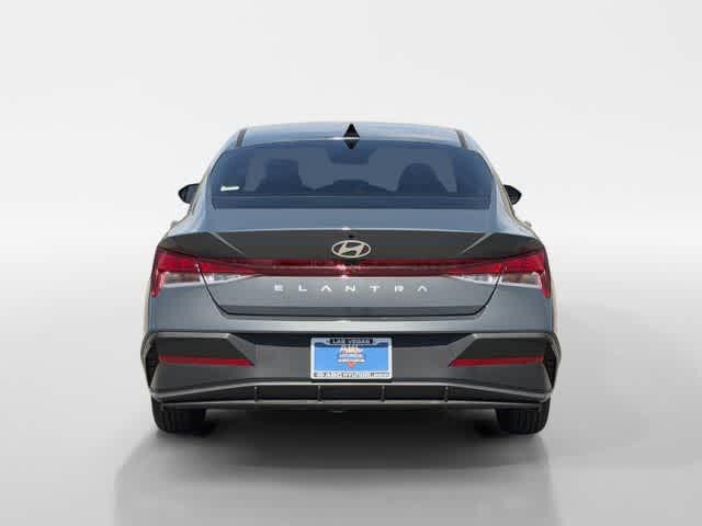 Thumbnail: 2026 Hyundai Elantra - 4