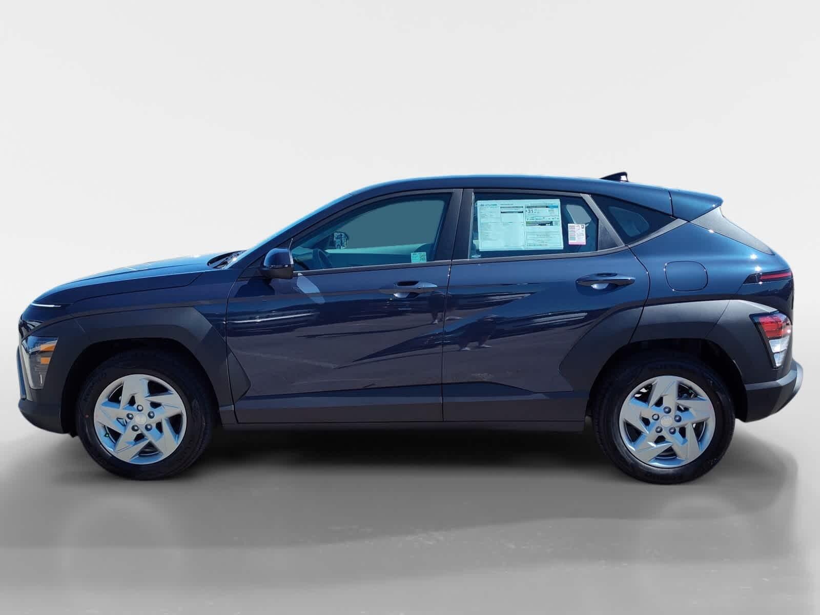 2026 Hyundai Kona SE photo 2