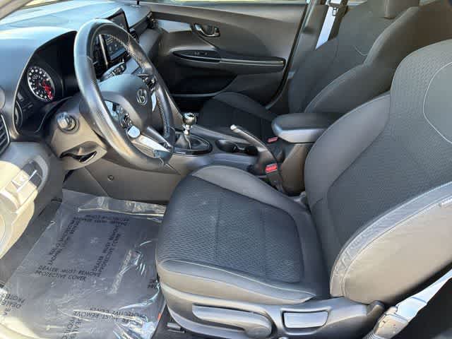 Thumbnail: 2020 Hyundai Veloster - 13