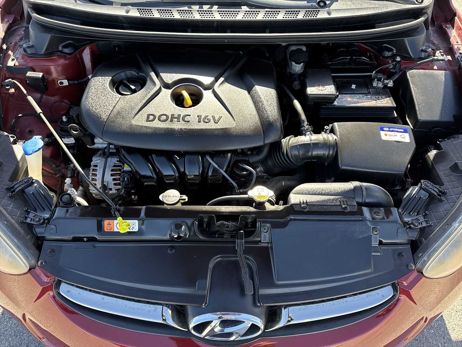 Thumbnail: 2012 Hyundai Elantra - 11