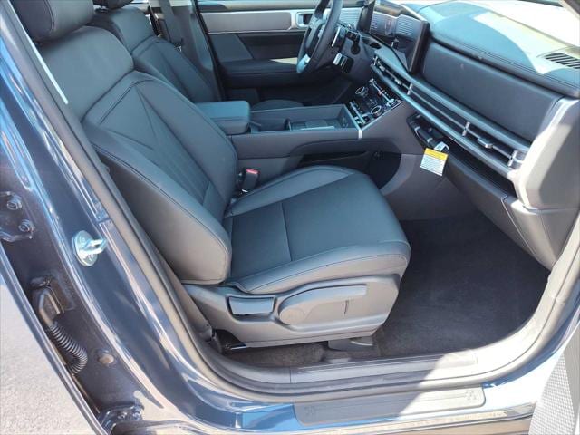 2025 Hyundai Santa Fe SEL 16