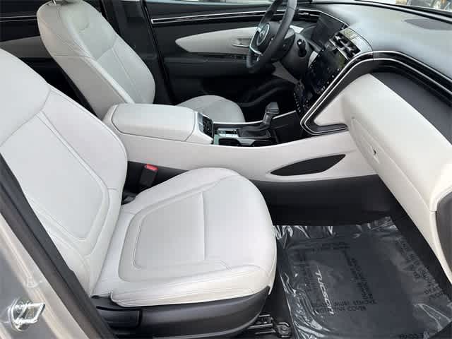 Thumbnail: 2023 Hyundai Tucson - 19