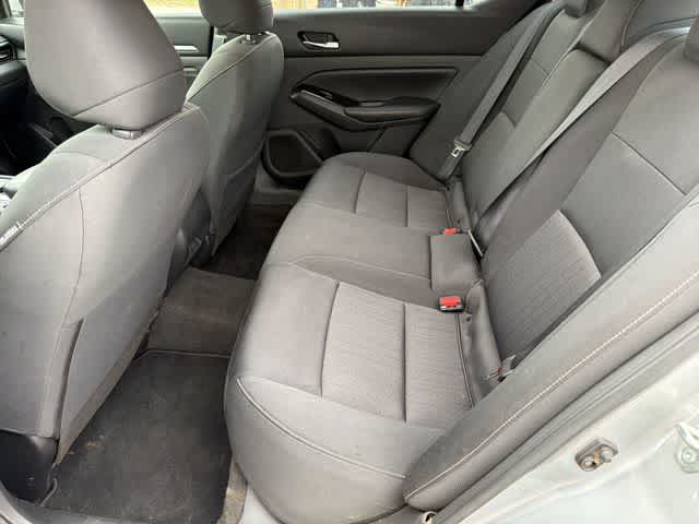 Thumbnail: 2022 Nissan Altima - 17