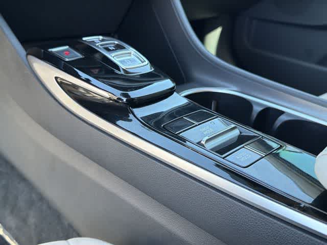 Thumbnail: 2023 Hyundai Sonata - 24