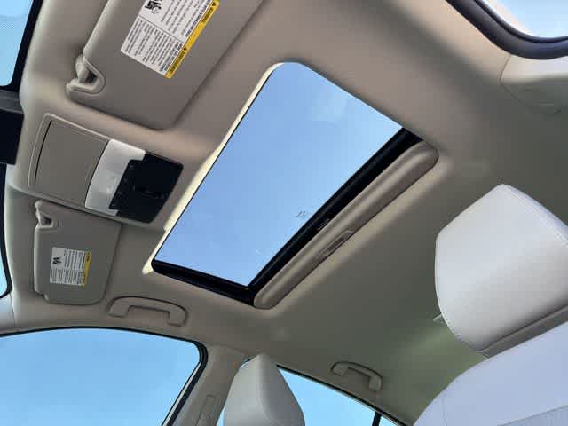 Thumbnail: 2021 Nissan Altima - 16