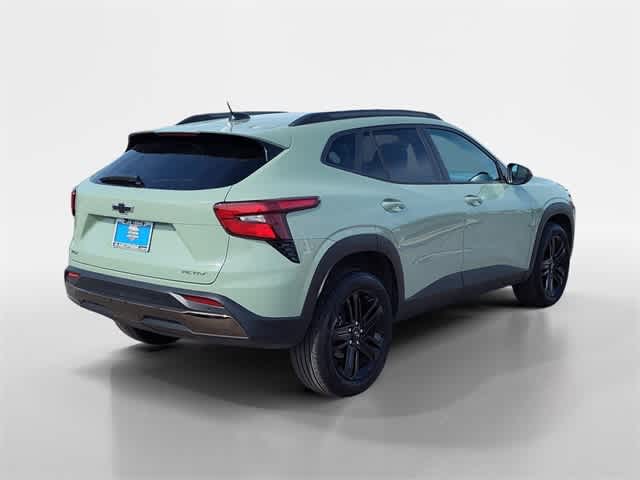 Thumbnail: 2025 Chevrolet Trax - 10