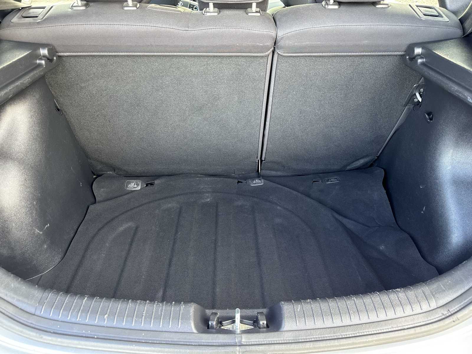 2016 Hyundai Accent SE 23