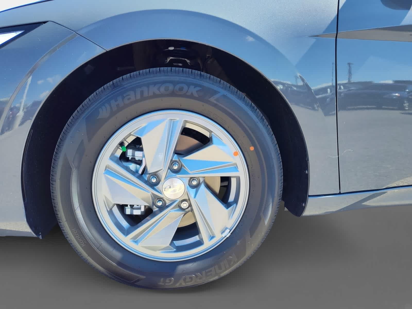 Thumbnail: 2025 Hyundai Elantra - 9