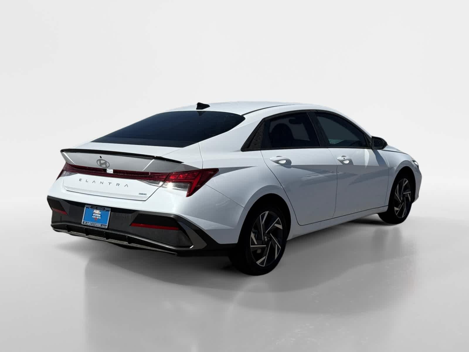Thumbnail: 2025 Hyundai Elantra - 5