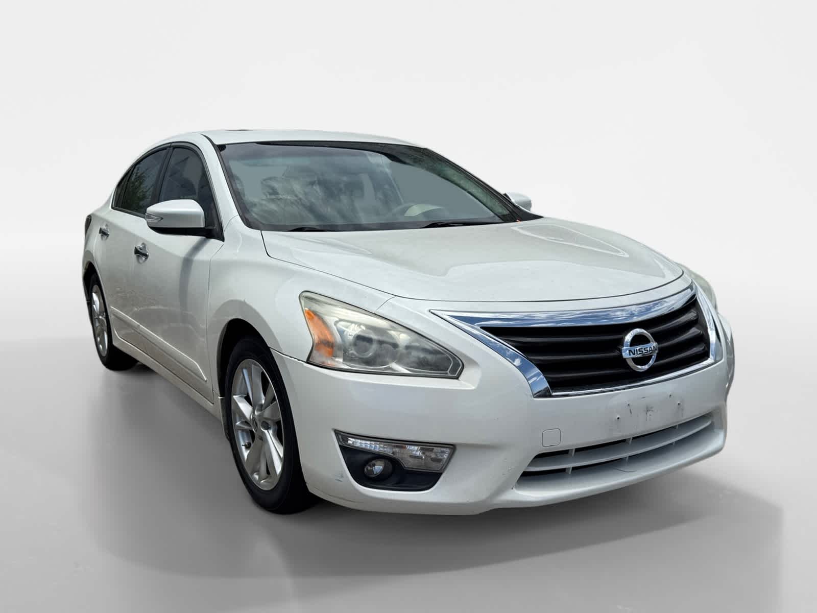 Thumbnail: 2015 Nissan Altima - 2