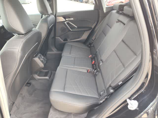 Thumbnail: 2025 BMW X1 - 18