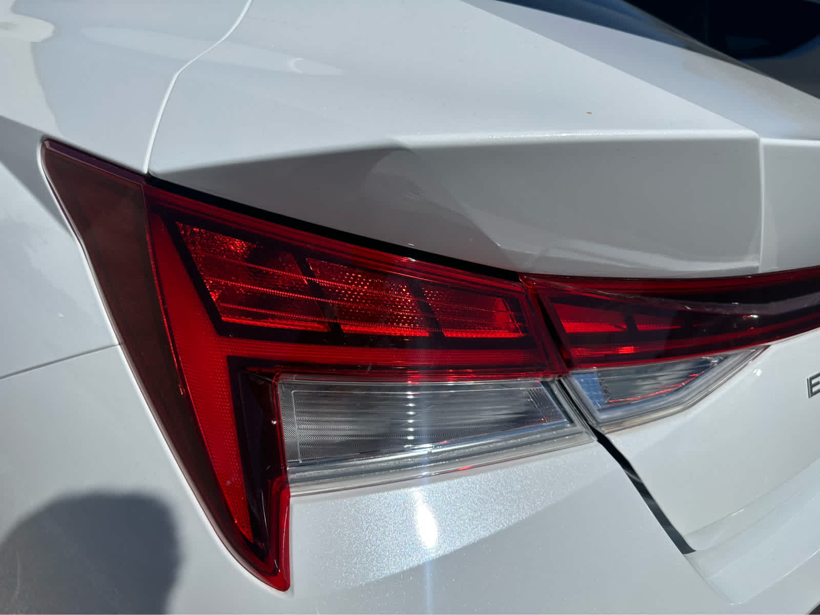 Thumbnail: 2024 Hyundai Elantra - 11