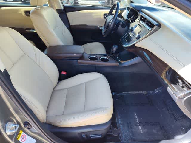 Thumbnail: 2013 Toyota Avalon - 20