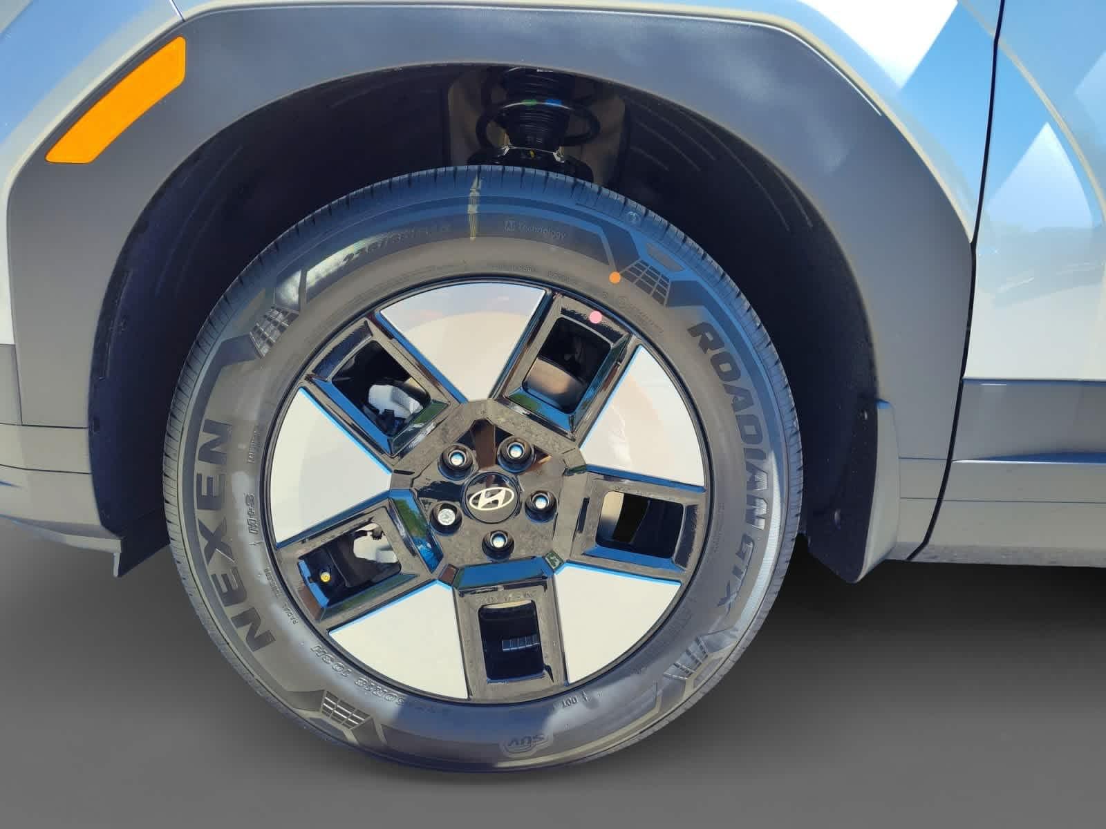 Thumbnail: 2026 Hyundai Santa Fe - 9