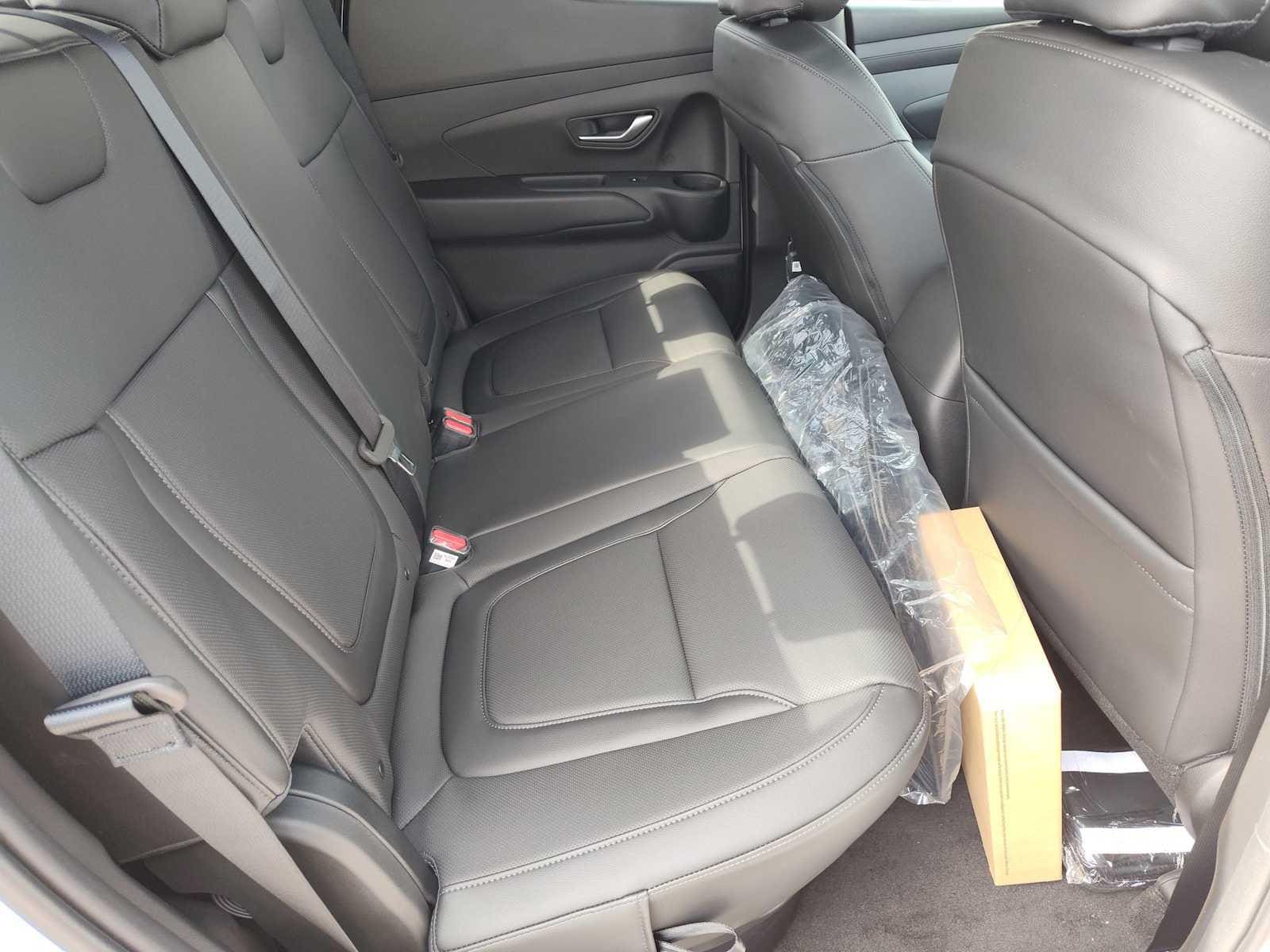 Thumbnail: 2026 Hyundai Santa Cruz - 17