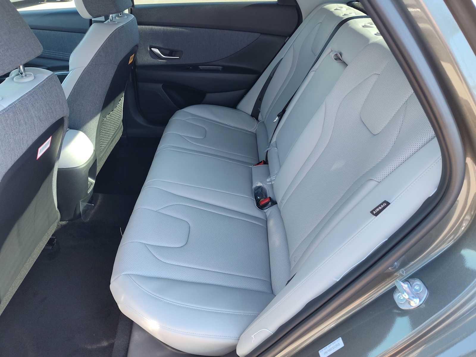 Thumbnail: 2026 Hyundai Elantra - 18