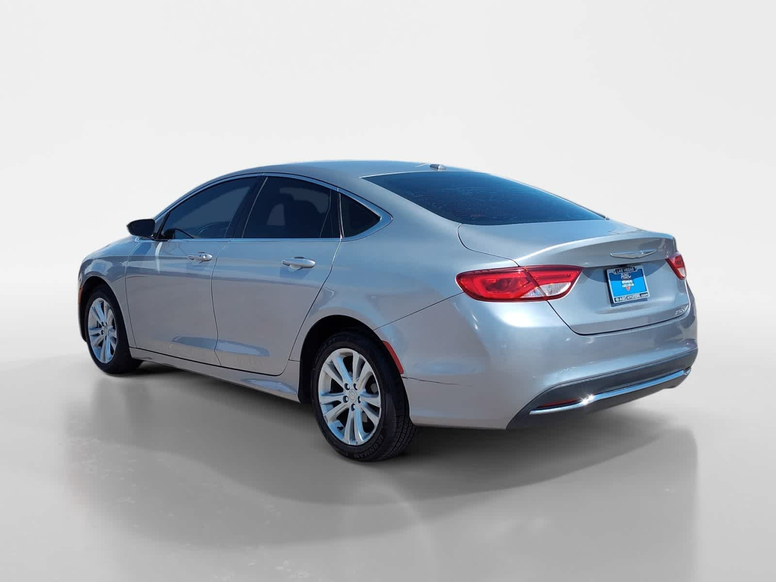 Thumbnail: 2015 Chrysler 200 - 3