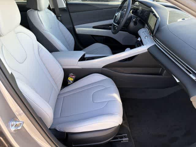 Thumbnail: 2026 Hyundai Elantra - 19