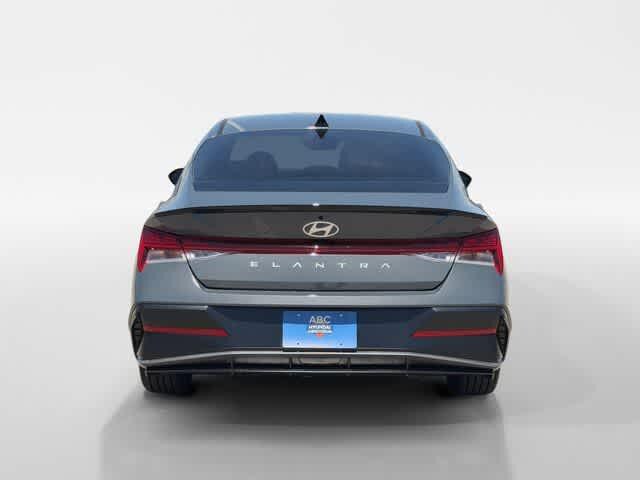 Thumbnail: 2026 Hyundai Elantra - 4